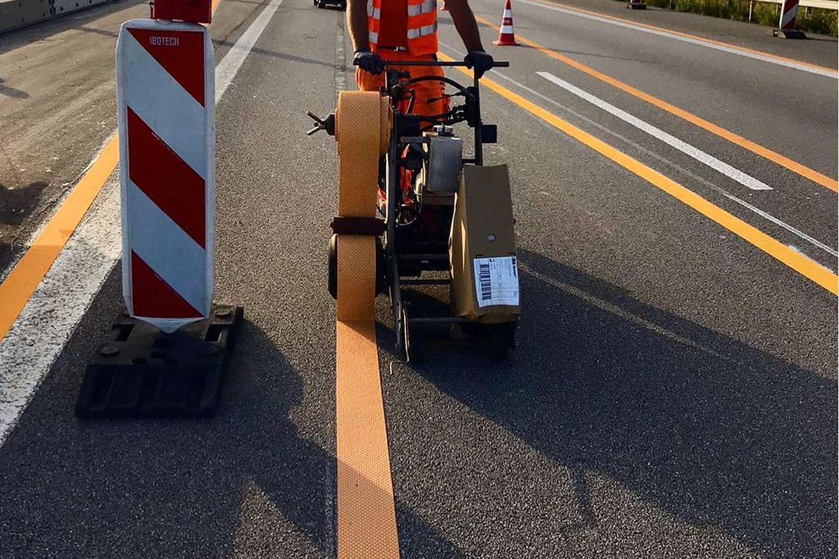 Demarkierungsarbeiten Demarkierungsarbeiten